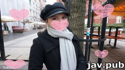 FC2 fc2-ppv 1498985 My job was taken overseas to chase debts -I tried Japanese high-tech toys on foreign girls-