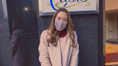 PPV2683996 Seriously frustrated Ello Naniwa's lascivious wife "I can't help it because I want to do it", a sharp body like an athlete & a wife who is too dangerous with sexual desire and wants a penis anyway [Individual shooting] [Appearance]