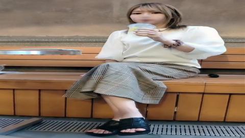 PPV2655009 Creampie sex with her friend's beautician who can not stand it at the hotel Appearance